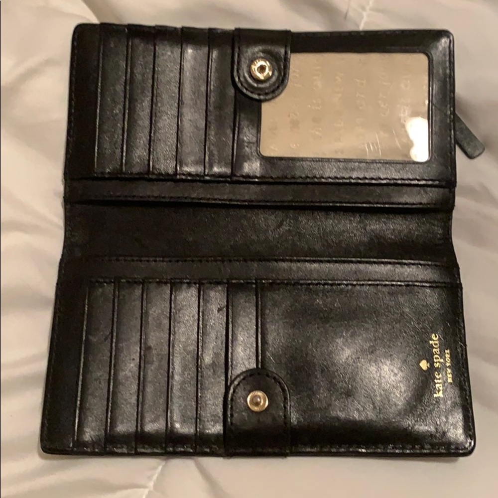 Kate Spade wallet - Picture 2 of 2